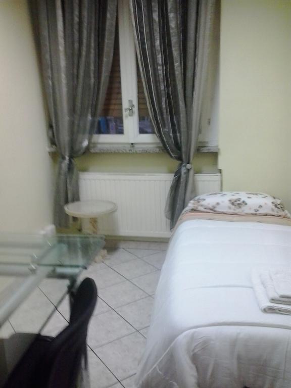 Apartament Affittagemma Asti Zewnętrze zdjęcie
